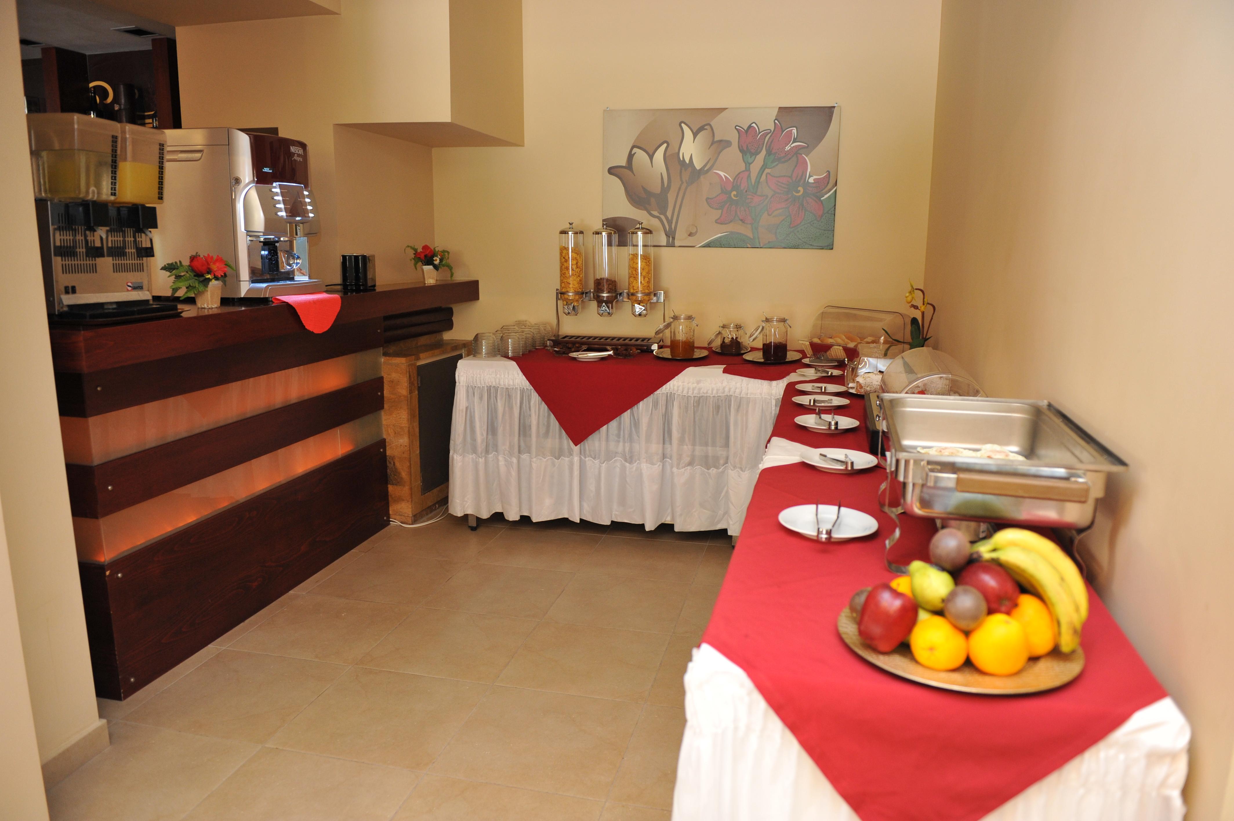 יאליסוס Heleni Beach Hotel מראה חיצוני תמונה