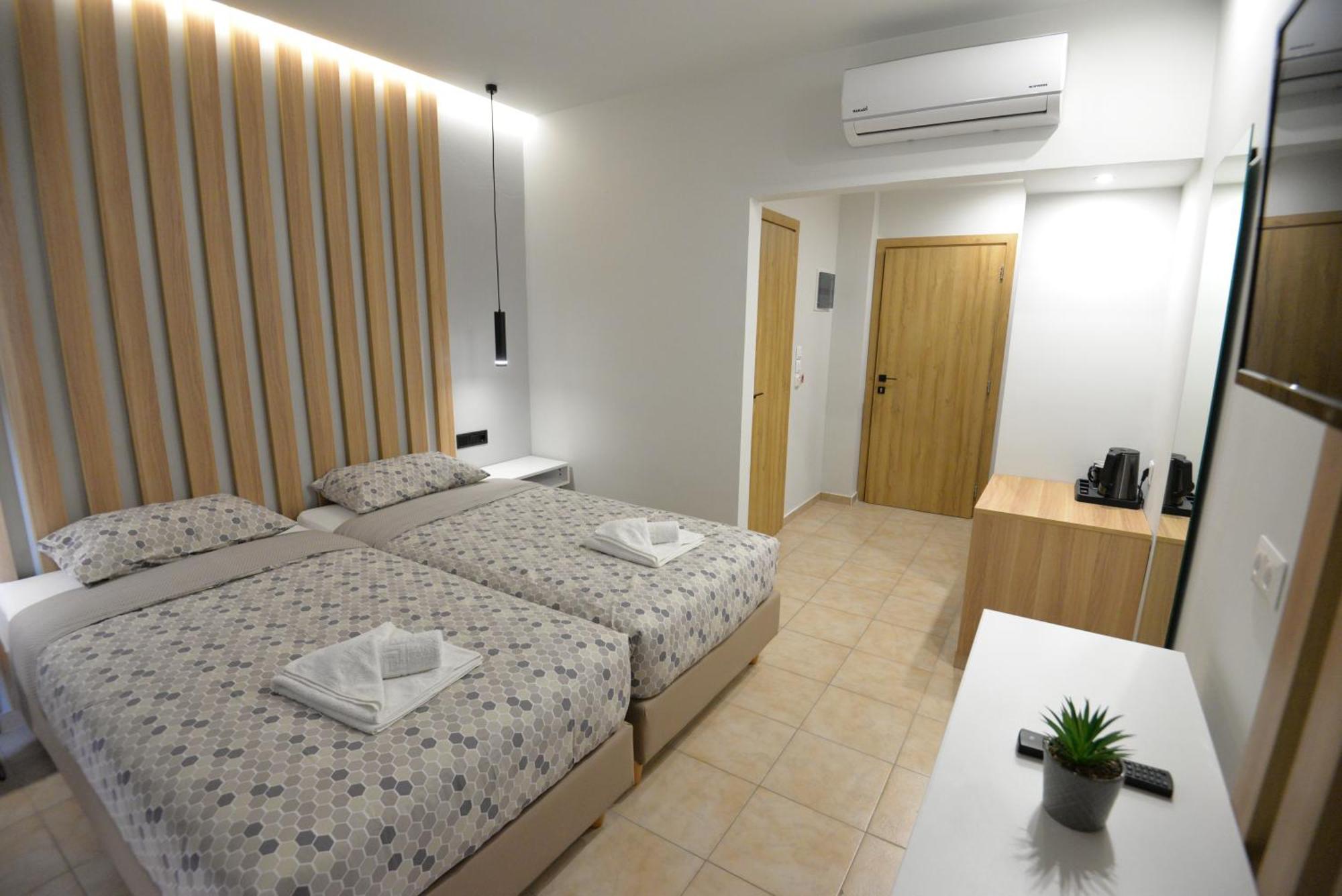 יאליסוס Heleni Beach Hotel מראה חיצוני תמונה