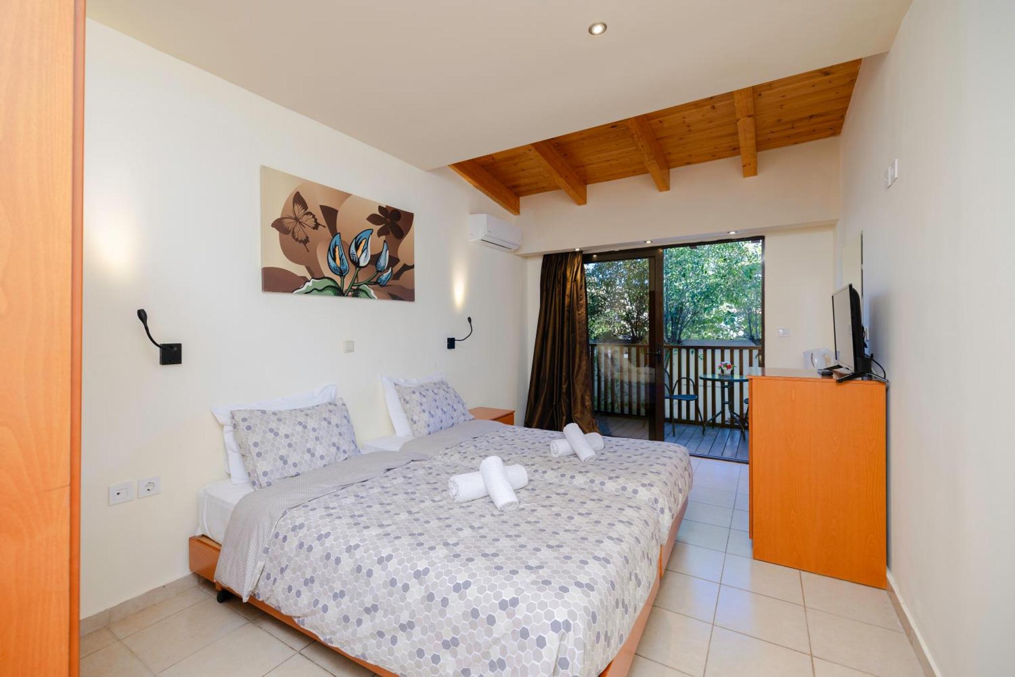 יאליסוס Heleni Beach Hotel מראה חיצוני תמונה